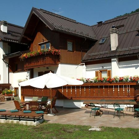 Valbruna Inn Bed & Breakfast Экстерьер фото